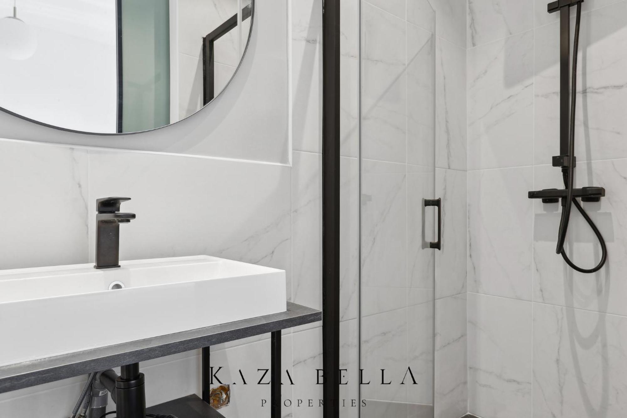 Apartment Kaza Bella - Alfort 3 Modern Flat *